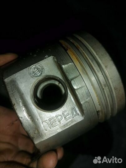 Поршни с гильзами газ 66-1002020-02