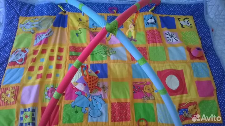 Детский развивающий коврик