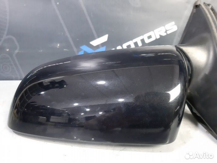 Зеркало левое Audi A4 B7 BGB 2005