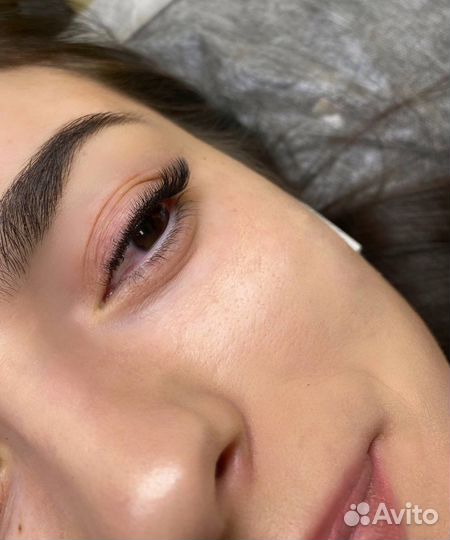 Обучение наращиванию ресниц