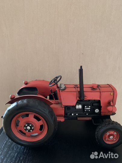 Трактор. Машинка коллекционная