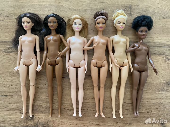 Куклы Барби разные