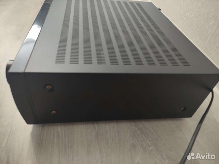 Ресивер Marantz sr670