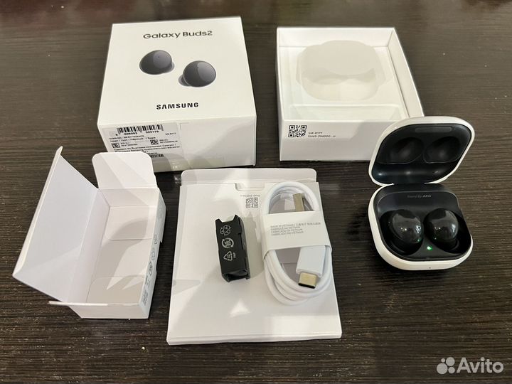 Samsung galaxy buds2