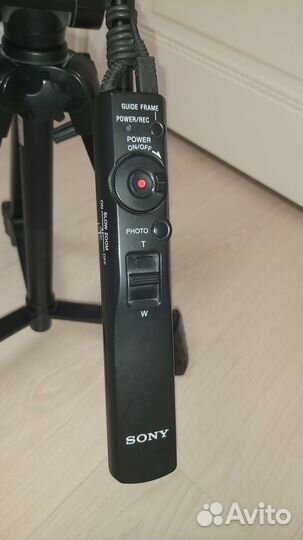 Штатив для фото-видеокамеры