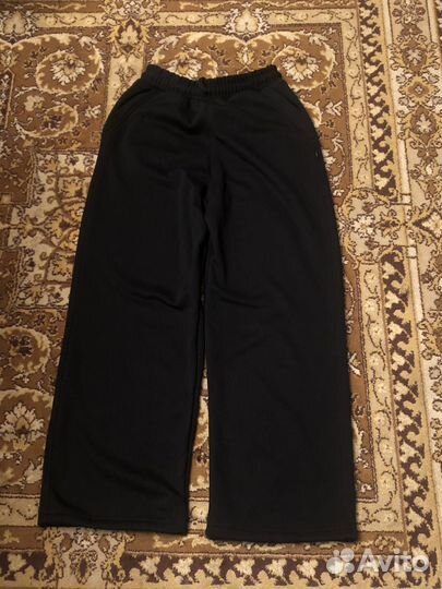 Черные широкие спортивные штаны