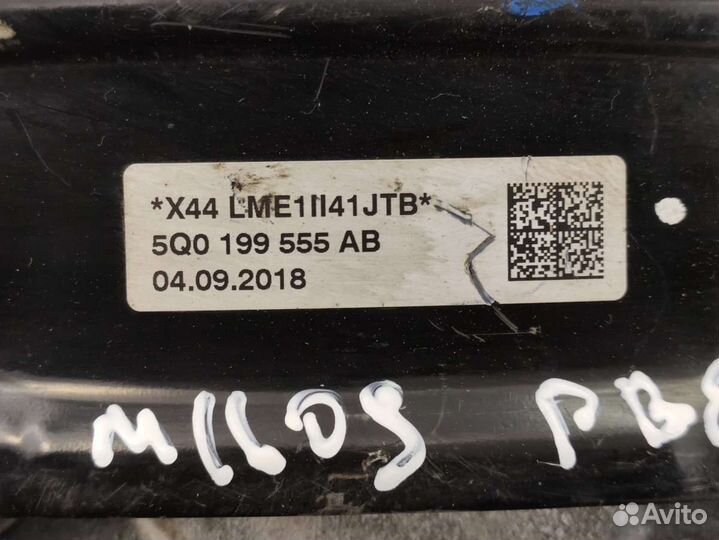 Подушка крепления кпп Volkswagen Passat B8 1.5 5Q0