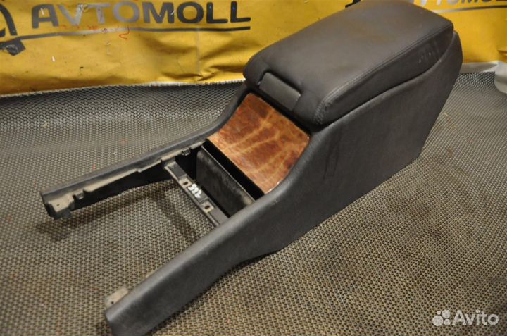 Подлокотник mercedes-benz E-class w210