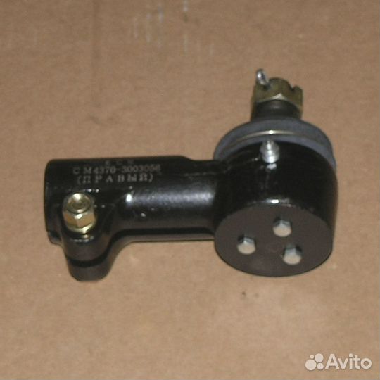 Наконечник рулевой тяги маз 4370 правый