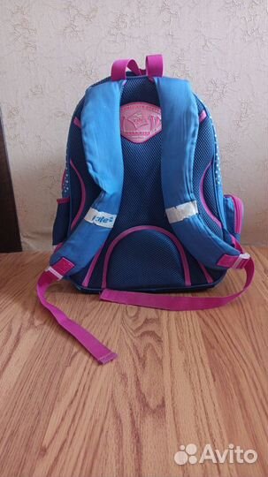 Рюкзак школьный для девочки