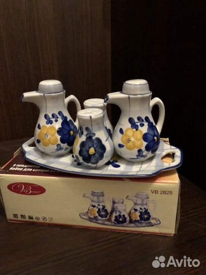 Новый набор для специй на подносе фарфор