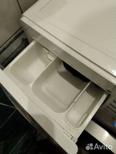 Стиральная машина Атлант 70У1214-01 (Г42см)продаю