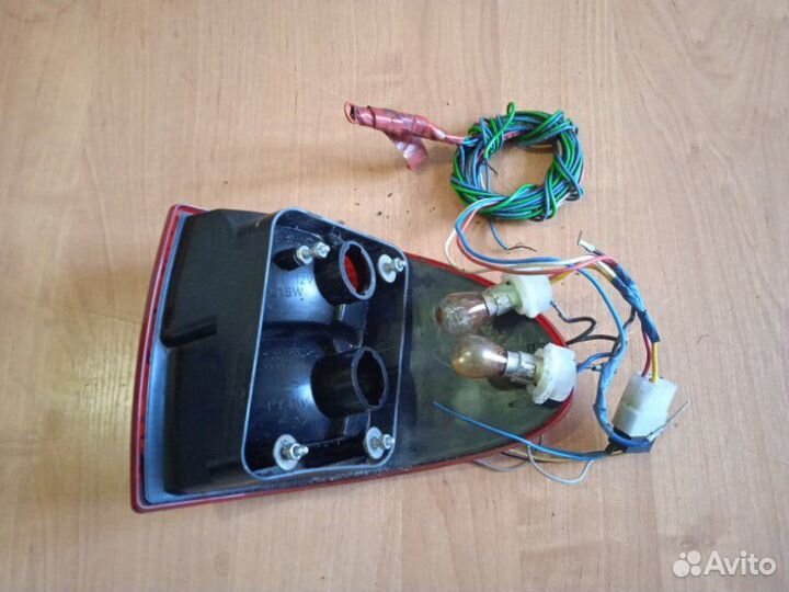 Фонарь задний левый Газ Волга 31105 1105 406 2004