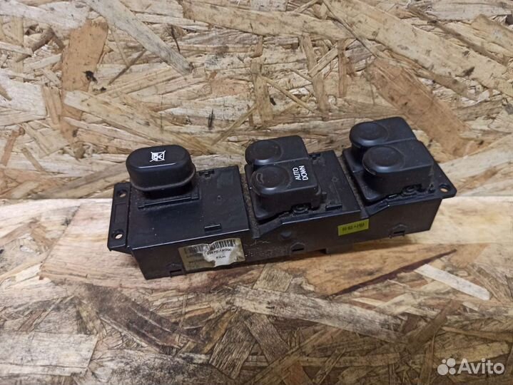 Блок управления подъемниками Hyundai Solaris