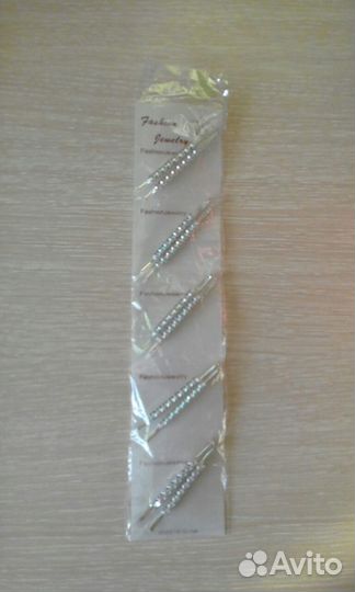 Заколки, украшения, расчески