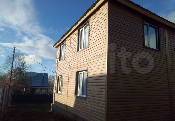 Дом 108 м² на участке 10 сот.