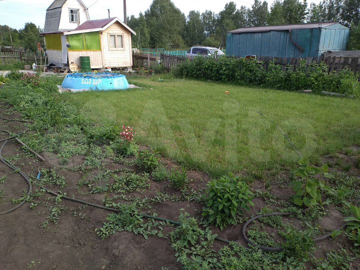 Дом 15 м² на участке 8 сот.