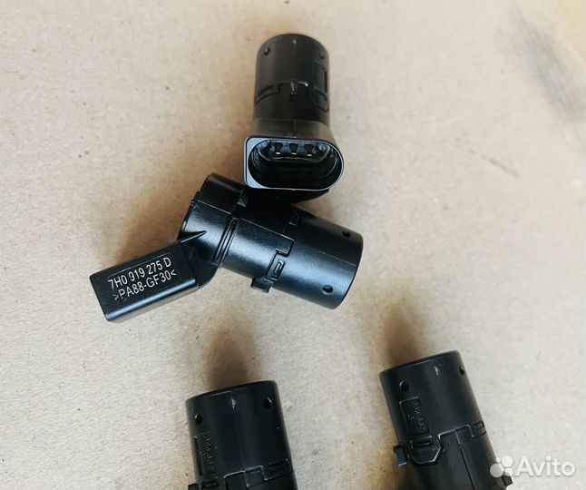 Датчик парковки Vag 7H0919275D