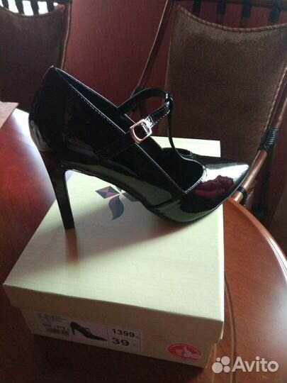 Туфли 2 пары