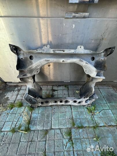 Подрамник передний Mercedes CIs-Class W218