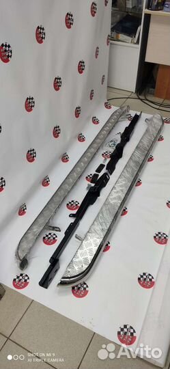 Подножки боковые M. Outlander