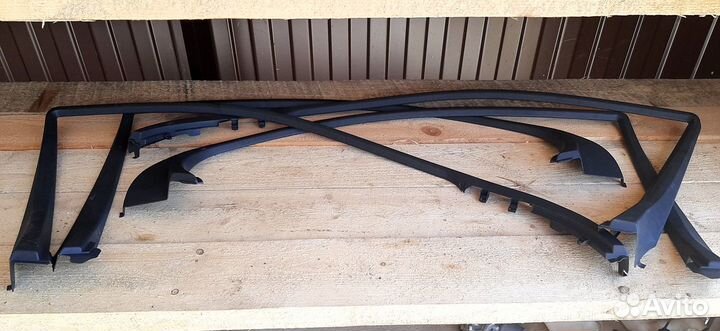 Накладка двери Mercedes E-Class W211