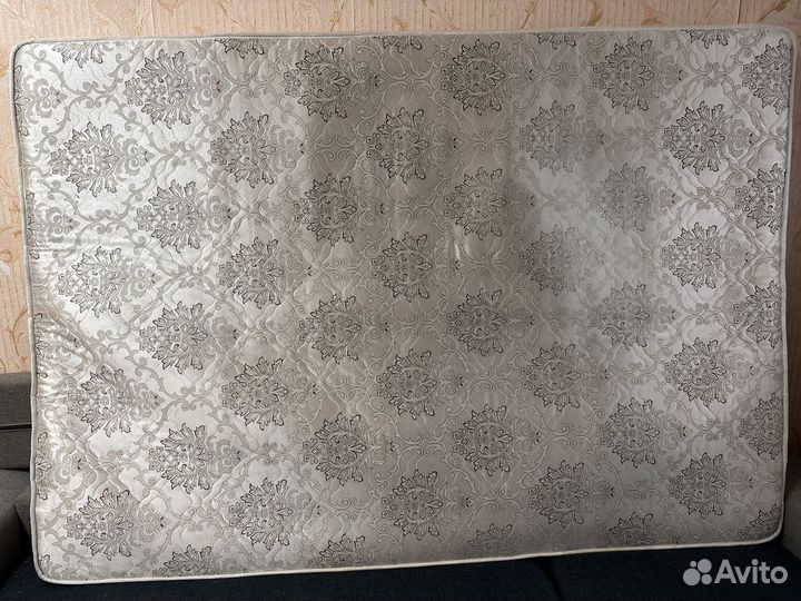 Матрас 140х200 бу