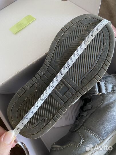 Ботинки демисезонные для мальчика 26