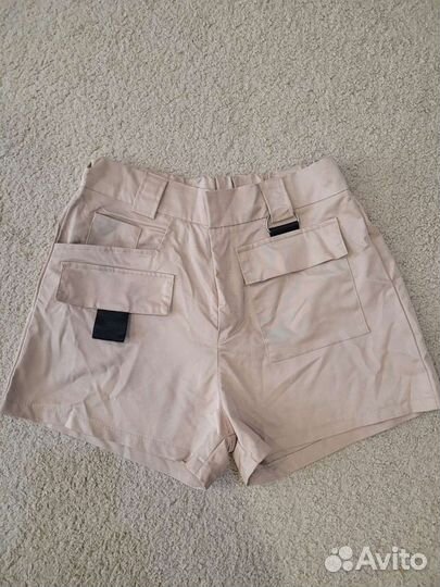 Шорты женские