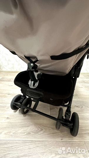 Прогулочная коляска peg perego aria shopper