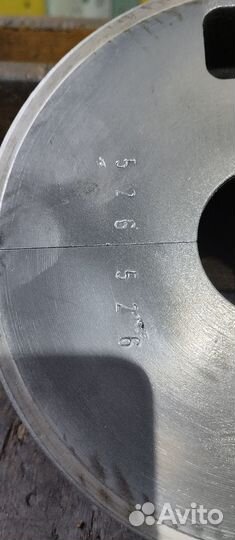 Центральная опора коленвала Ява 634