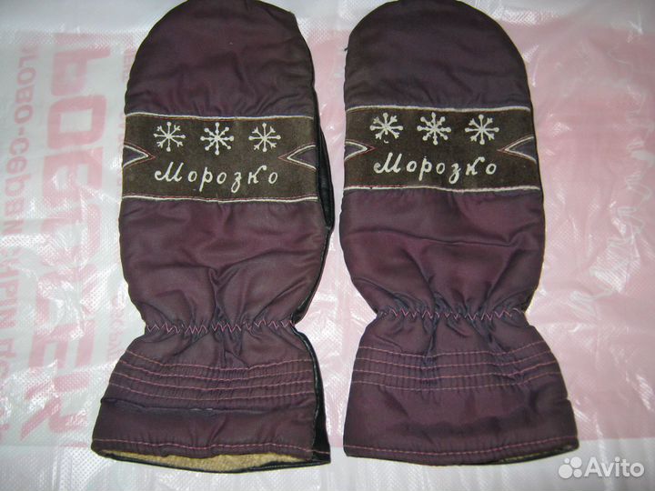 Перчатки и варешки женские