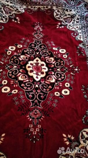 Покрывало и 2 накидки Новые