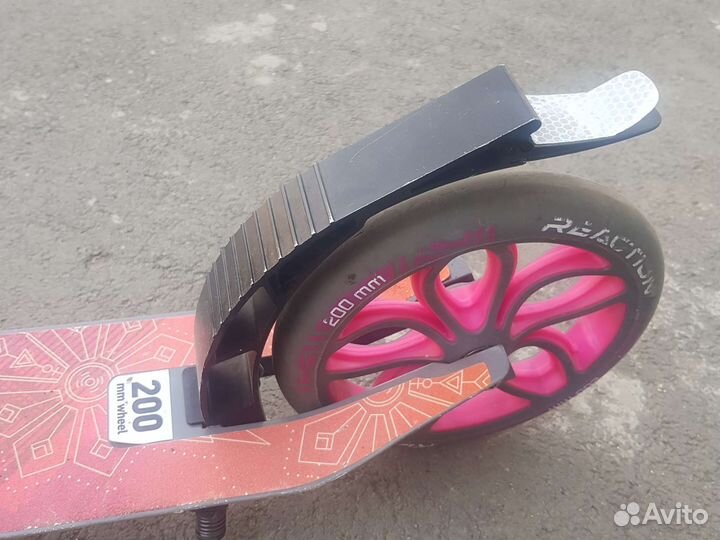 Самокат взрослый reaction