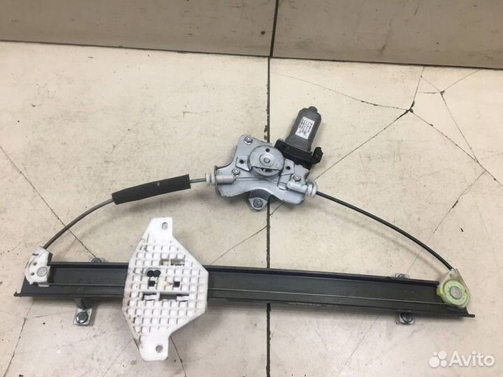 Стеклоподъемник электрический задний левый