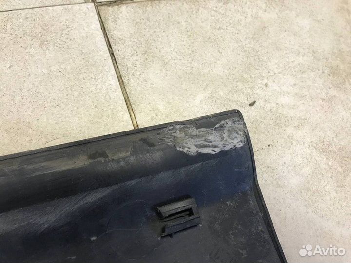Накладка двери задней левой