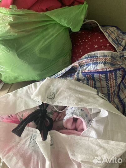 Вещи детские 98-104, 122-128 и женские 46-48