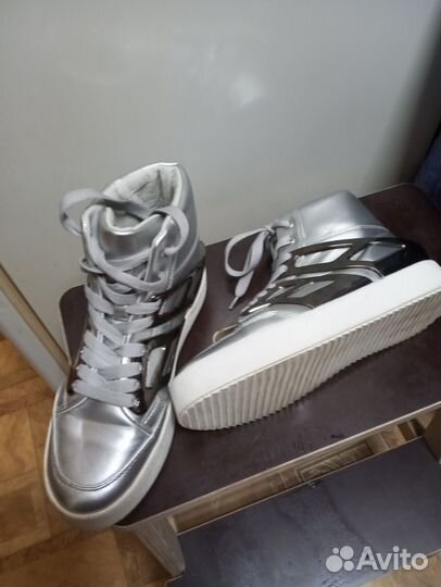 Ботинки женские демисезонные