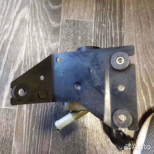 Бачек гур Nissan Bluebird Primera Avenir sr20de