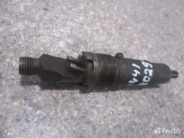 Форсунка механическая 2-х контактная Mercedes-Benz