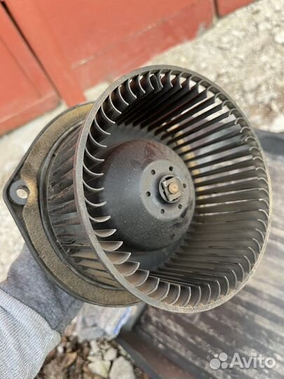 Моторчик печки калина