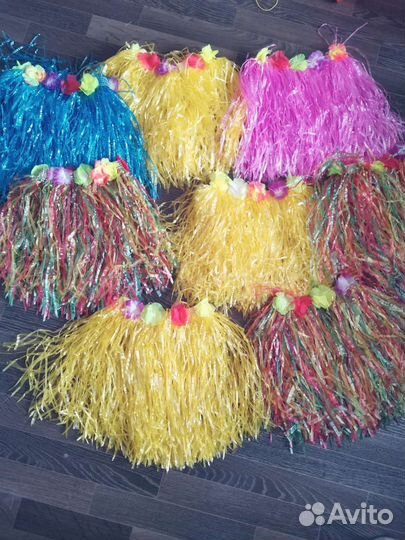 Атрибуты для гавайской вечеринки