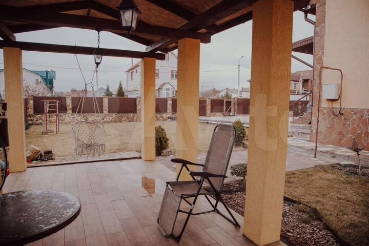 Дом 212 м² на участке 10 сот.