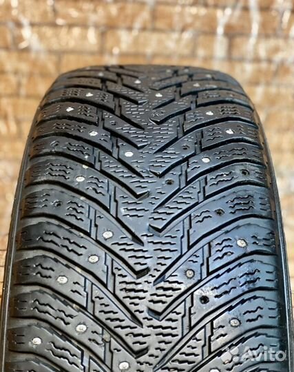 Nokian Tyres Hakkapeliitta 8 225/55 R17