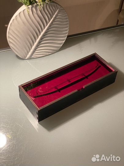 Коробки, ящики, стенды, органайзеры из дерева