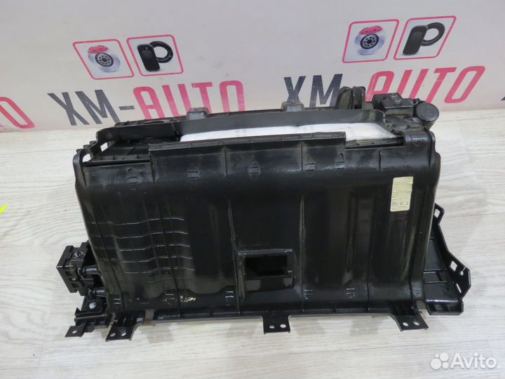 Бардачок Hyundai i30 2