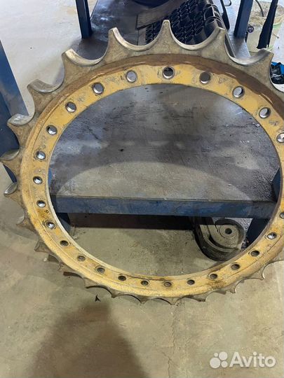 Ходовая часть бульдозера CAT D5K XL