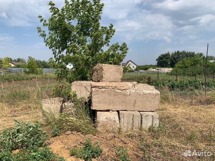 Бетонные блоки бесплатно