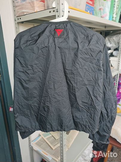 Мотокуртка dainese 46 с ветрозащитой,защитой спины