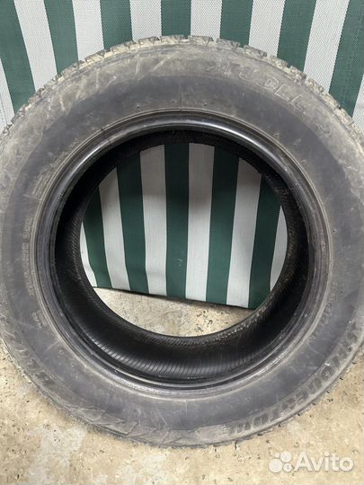 Bridgestone Blizzak Revo2 215/60 R16